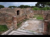 07510 ostia - regio iv - insula iii - domus dei pesci (iv,iii,3) - (via della caupona) - raum (a) - bli ri raum b - raum g.jpg